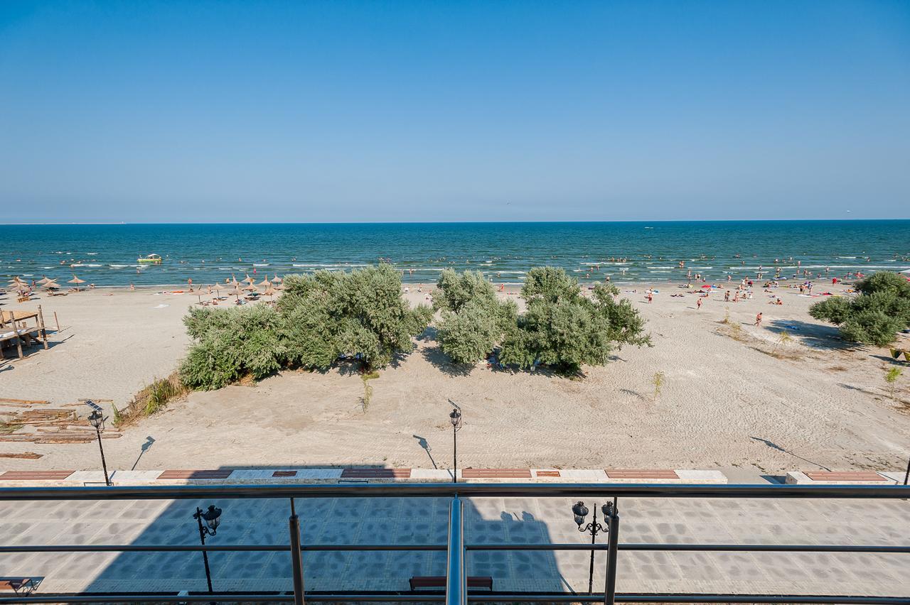 By The Sea Residence Năvodari Exteriör bild